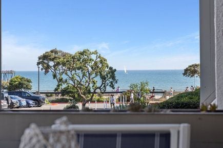 350 Paseo De Playa in Ventura, CA - Building Photo - Building Photo