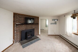 90 Brightwood Ave in Worcester, MA - Building Photo - Building Photo