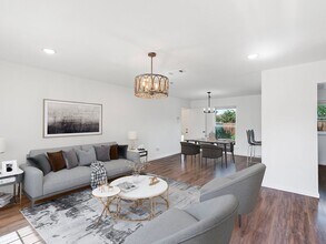 204 Ocean Dr in Richardson, TX - Building Photo - Building Photo