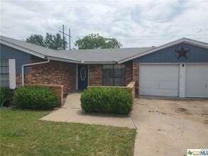 1217 Craig St in Copperas Cove, TX - Foto de edificio - Building Photo