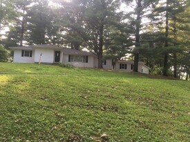 4995 E State Rd 45 in Bloomington, IN - Building Photo