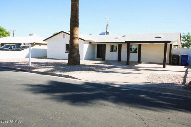 443 N Sycamore in Mesa, AZ - Building Photo - Building Photo