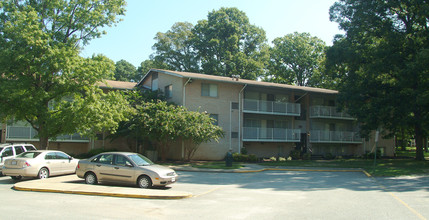 Ashley Terrace Apartments in Richmond, VA - Building Photo - Building Photo