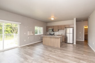 Wilmot Estates Apartments in Brookings, SD - Foto de edificio - Interior Photo