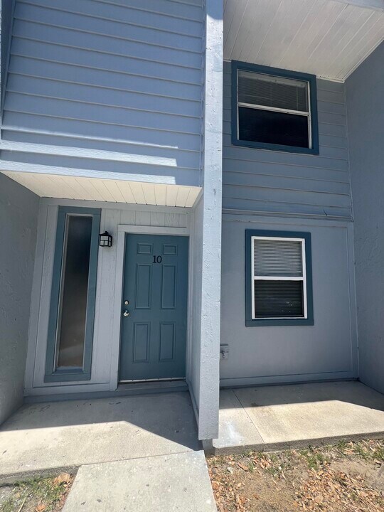 622 S 11th St, Unit # 10 in Fort Pierce, FL - Building Photo