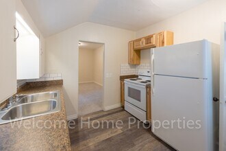 309 SW 6th St in College Place, WA - Building Photo - Building Photo