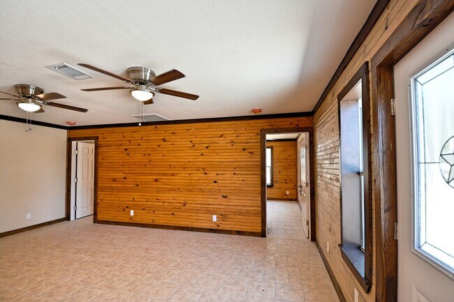 1155 Farm to Market 2722 in New Braunfels, TX - Building Photo - Building Photo