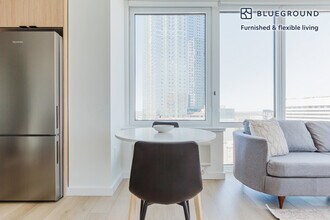 425 Summit Ave in Jersey City, NJ - Building Photo - Building Photo