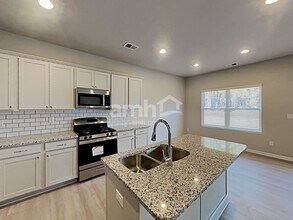 214 Omega Ct in Dallas, GA - Building Photo - Building Photo