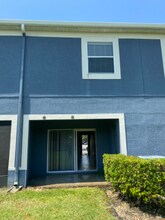 10450 Manderley Way in Orlando, FL - Foto de edificio - Building Photo
