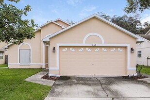 466 Valencia Pl Cir in Orlando, FL - Building Photo