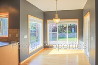 42 Hidden Creek Heights NW in Calgary, AB - Building Photo - Building Photo