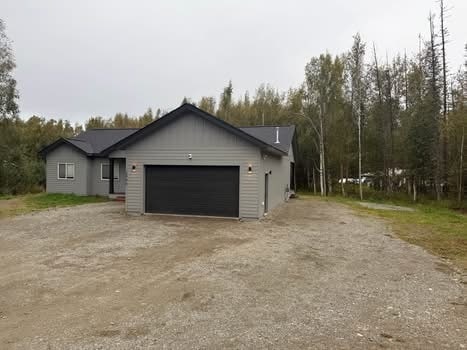 3990 S Birch Cove Dr in Wasilla, AK - Building Photo - Building Photo