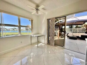 3901 Medford Ct in Boynton Beach, FL - Building Photo - Building Photo