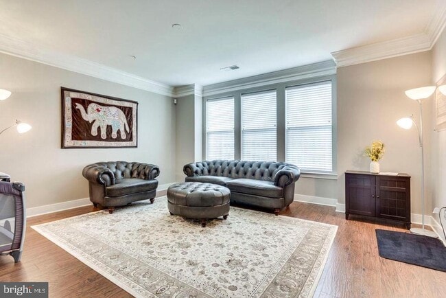 43985 Vaira Terrace in Chantilly, VA - Building Photo - Building Photo