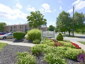 Courtyards of Kimberly Apartments