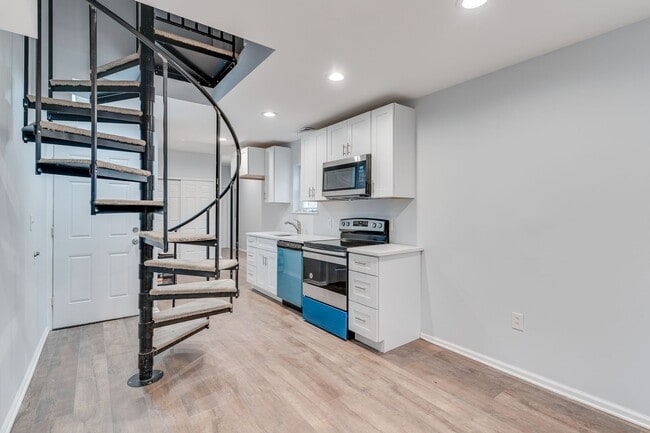 property at 1727 Arlington St