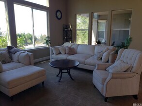 10072 Vía Ponte in Reno, NV - Building Photo - Building Photo