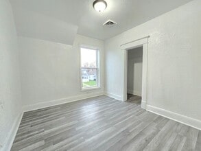 3312 E Mishawaka Ave in South Bend, IN - Building Photo - Building Photo