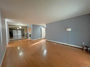 26 Hillside Terrace in White Plains, NY - Building Photo - Building Photo