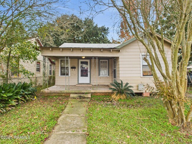 136 Tissington St in Broussard, LA - Building Photo - Building Photo