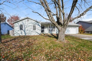 1365 Warrior Song Way in O'Fallon, MO - Building Photo