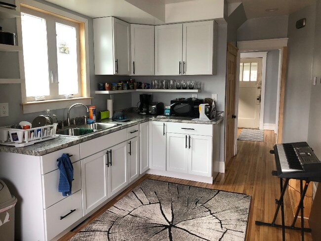 property at 16 S 64th Ave W