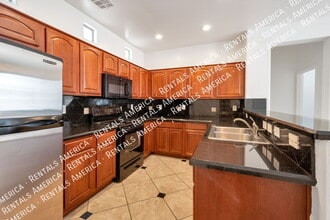 2715 S Cupertino Dr in Gilbert, AZ - Building Photo - Building Photo