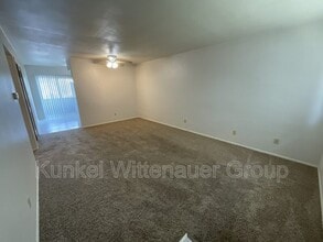 900 8th St in Highland, IL - Building Photo - Building Photo