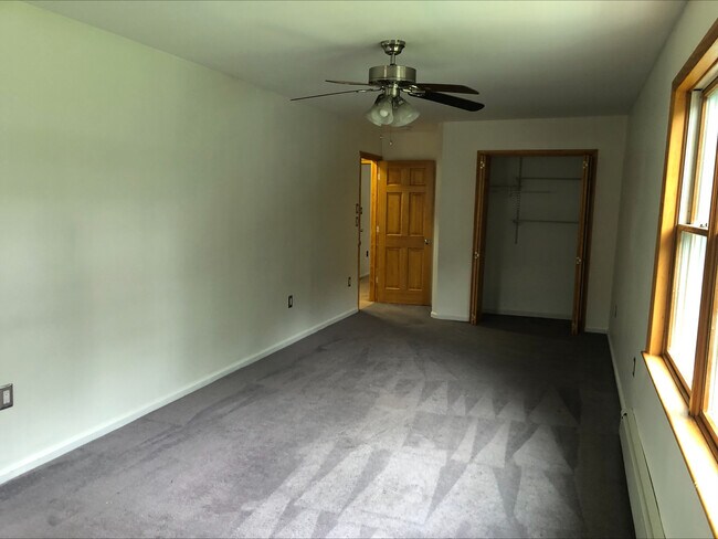97 Blydenburgh Rd in Centereach, NY - Building Photo - Building Photo