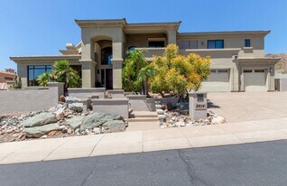 8614 N 17th Pl in Phoenix, AZ - Building Photo