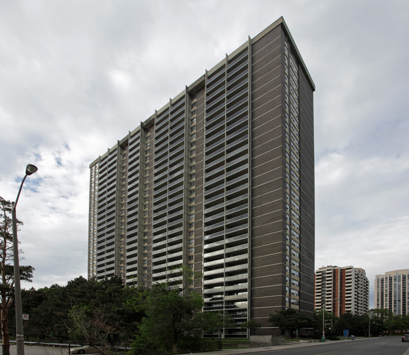 25 Mabelle in Toronto, ON - Building Photo