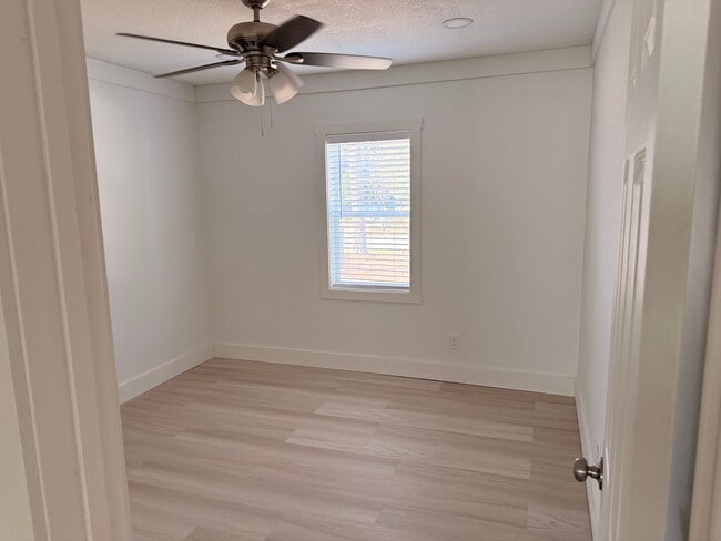 1155 6th St SW in Moultrie, GA - Building Photo - Building Photo