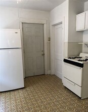 912 N 9th St in Bismarck, ND - Building Photo - Building Photo