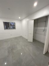 2785 SW 33rd Ave in Miami, FL - Building Photo - Building Photo
