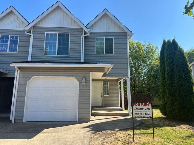 property at 1412-1414 Falcon Loop