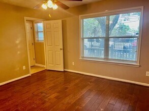 10826 Buffum St in Houston, TX - Building Photo - Building Photo
