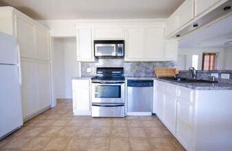 1515 Post Rd in San Marcos, TX - Building Photo - Building Photo