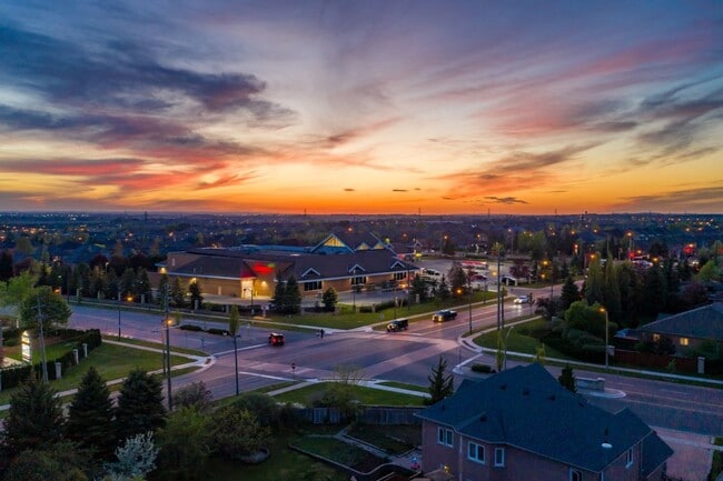 Apartments for rent in Richmond Hill Vaughan King, ON