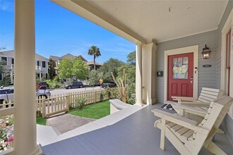 1615 Winnie St in Galveston, TX - Building Photo - Building Photo