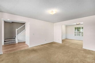 4849 Lilly Stem Dr in Auburn, GA - Building Photo - Building Photo