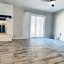78 8th St in Shalimar, FL - Building Photo - Building Photo