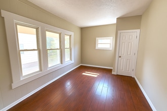 616 N Exeter Ave in Indianapolis, IN - Building Photo - Building Photo