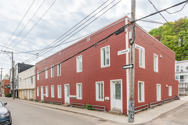 529 Franklin Rue in Québec, QC - Building Photo - Building Photo