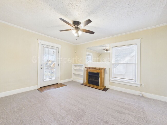 property at 2424 Norton Ave