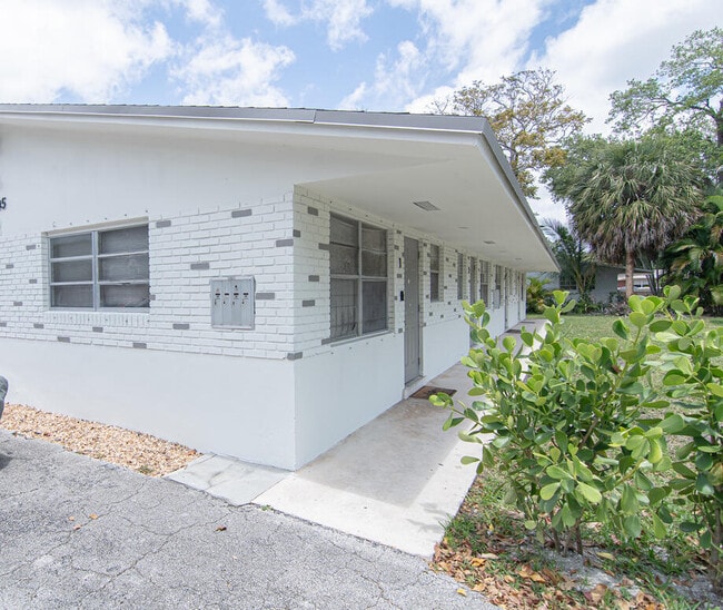 property at 1605 SW 11th Ct