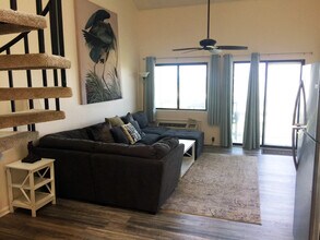 1100 Possum Trot Rd, Unit F in North Myrtle Beach, SC - Foto de edificio - Building Photo