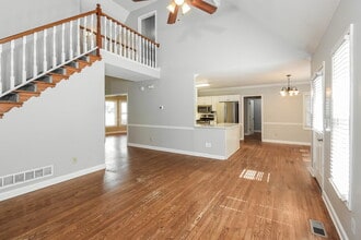 1798 Poinsettia Dr in Marietta, GA - Building Photo - Building Photo