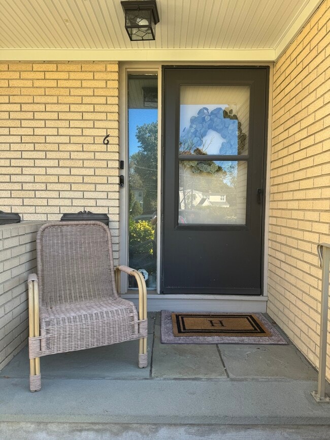 property at 10 Mead St