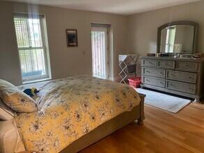 570 Massachusetts Ave, Unit 1 in Boston, MA - Building Photo - Building Photo